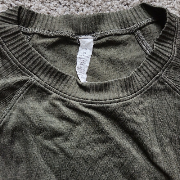 Lululemon rest less long-sleeved pullover, olive, 6 - Picture 1 of 3